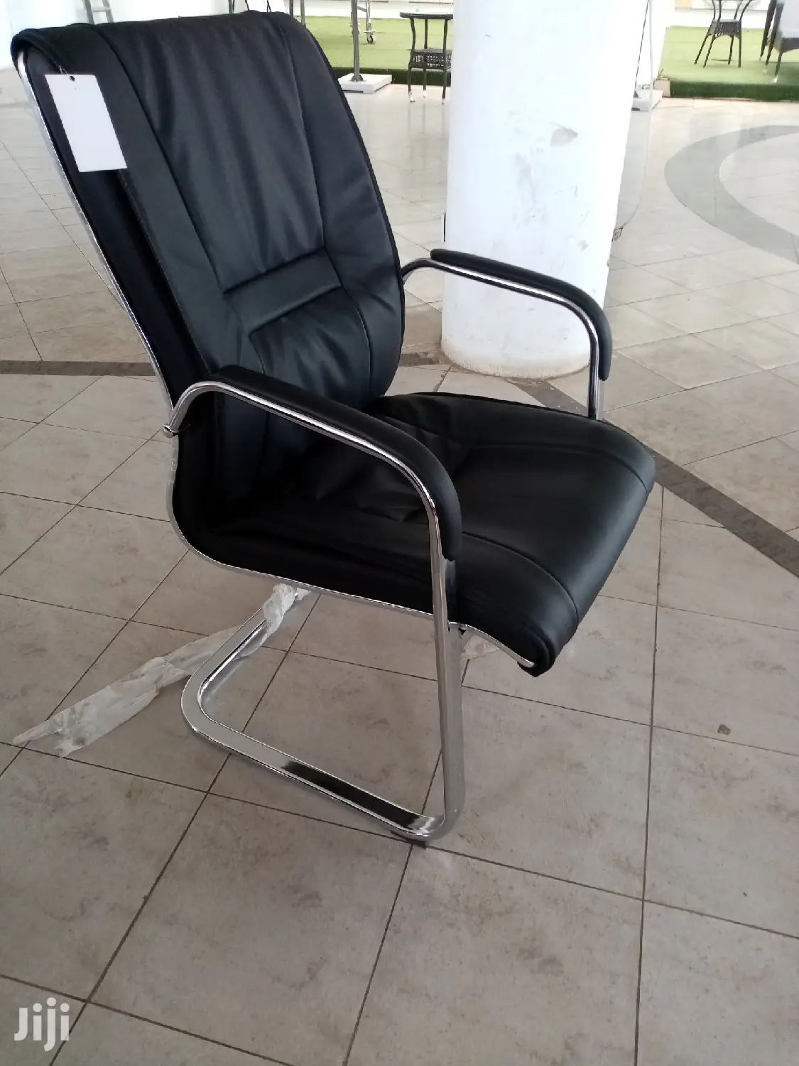 Comfy Waiting Chair