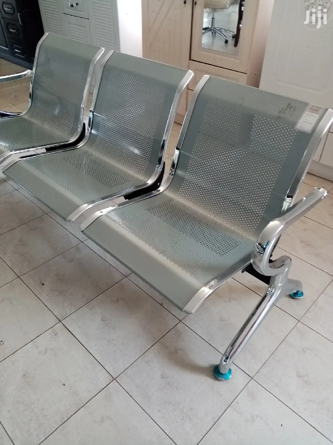 Reception Waiting Linked Bench
