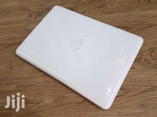 Apple Macbook 320GB HDD 4GB Ram - thumbnail 6