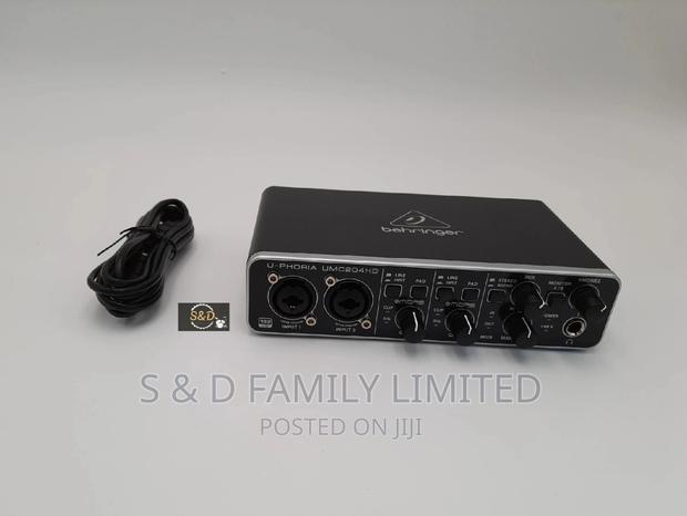 Behringer Umc 204hd - main view