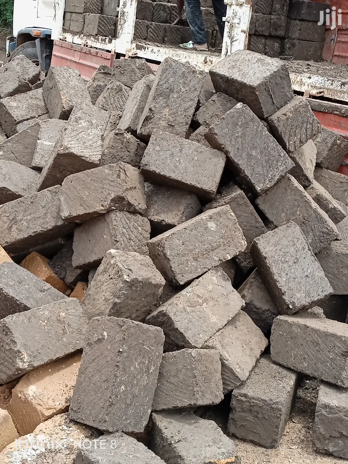 Machine Cut Stones,9*