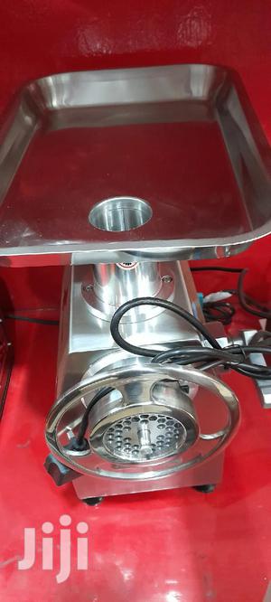 Stainless Steel Reverse Meat Mincer Size 22 - thumbnail 2