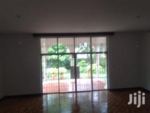Elegant 5bedroomed Mansion to Let - main view