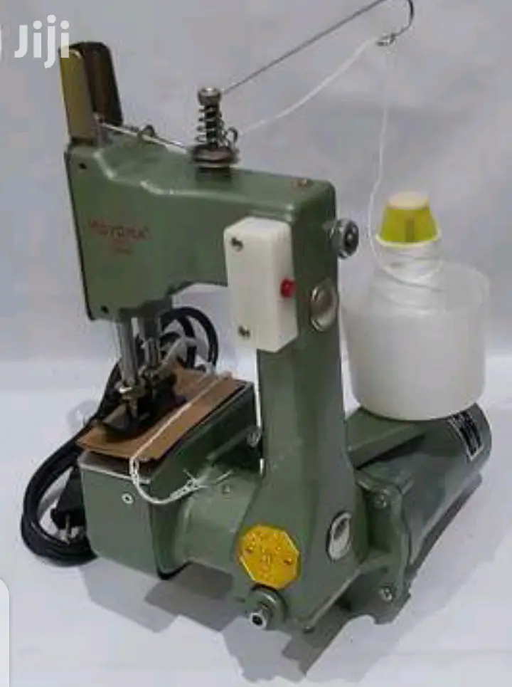 A Great Bag Closer/Sewing Machine