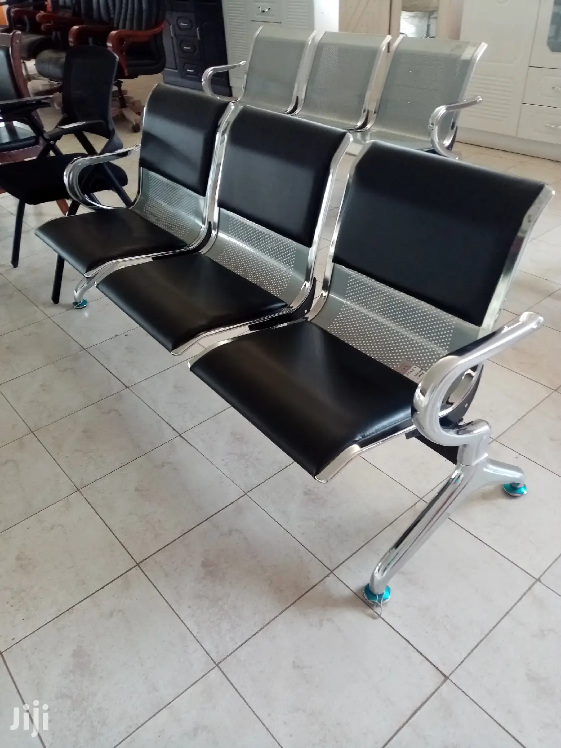 Black Padded Linked Waiting Chair