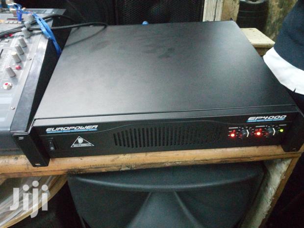 Europower 4000 Power Amp
