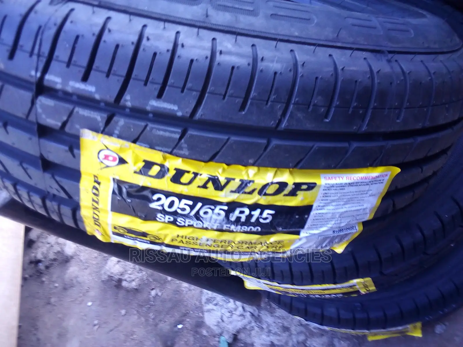 205/65 R 15 Dunlop Tyres