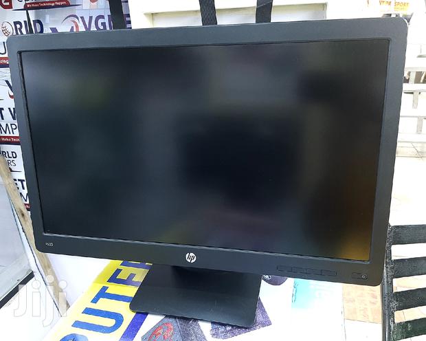 Hp Tft 22inches Wide.. - thumbnail 3