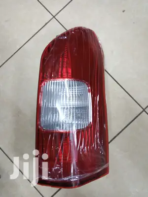 Tail Lens