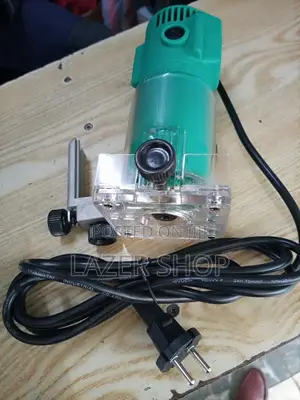 DCA Wood Trimmer
