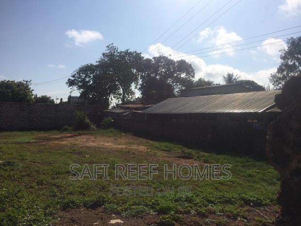 1/4 Acre Plot for Sell in Nyali - thumbnail 3