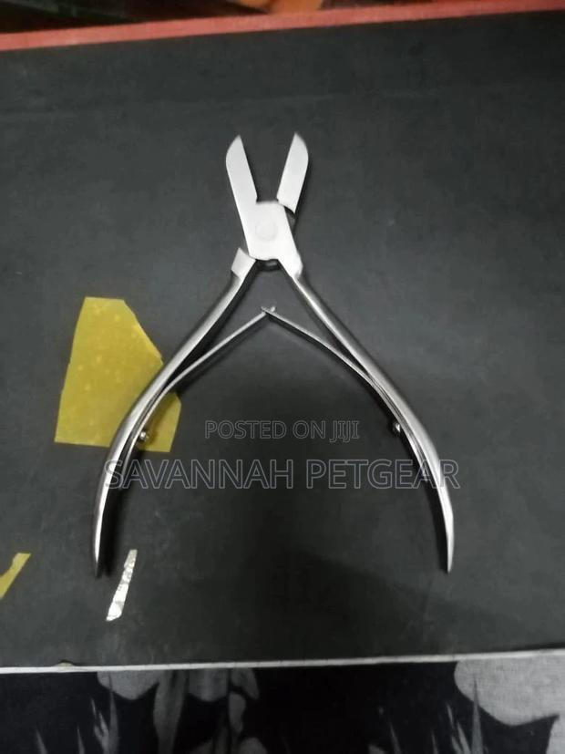 Original Piglet Teeth Clippers - thumbnail 2
