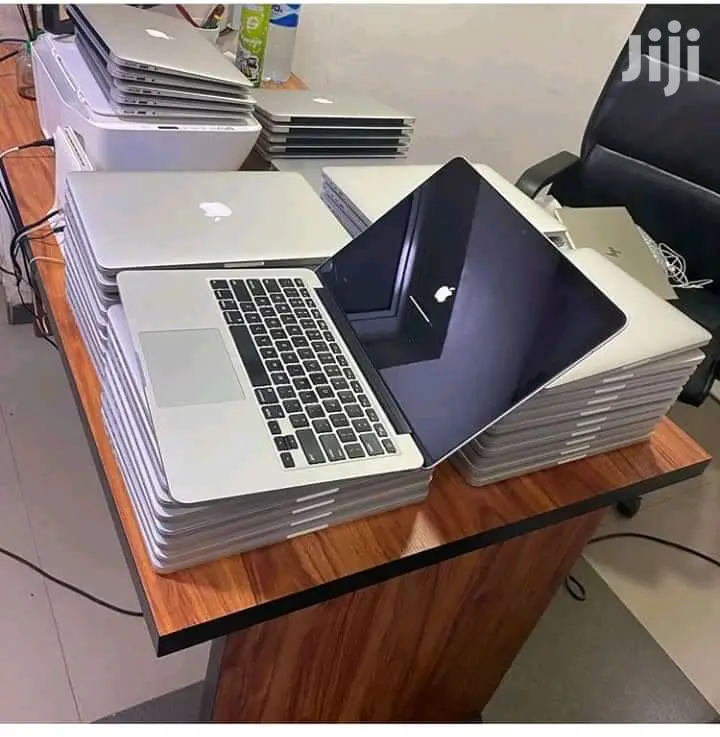 Laptop Apple MacBook Pro 8GB Intel Core I5 SSD 256GB