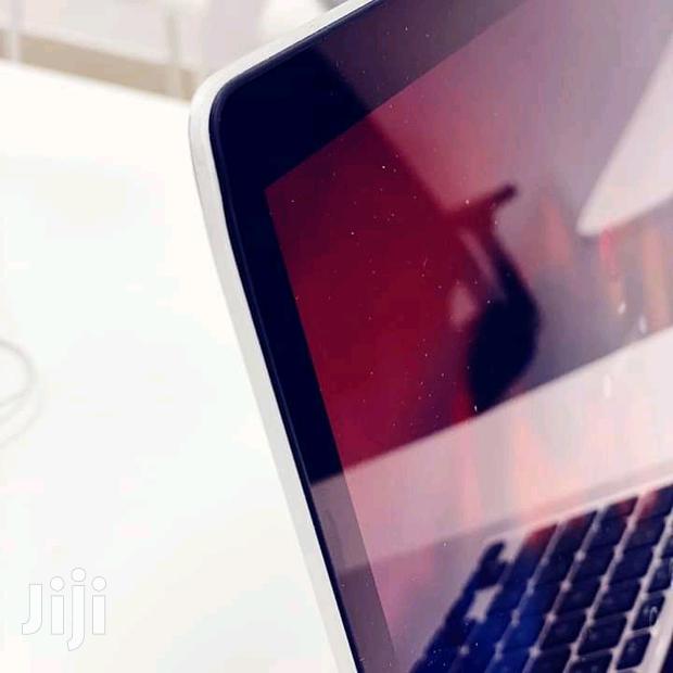 Laptop Apple MacBook Pro 8GB Intel Core I5 SSD 256GB - thumbnail 3