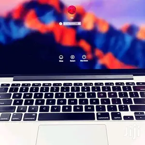 Laptop Apple MacBook Pro 8GB Intel Core I5 SSD 256GB