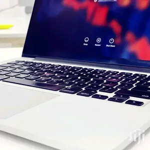 Laptop Apple MacBook Pro 8GB Intel Core I5 SSD 128GB