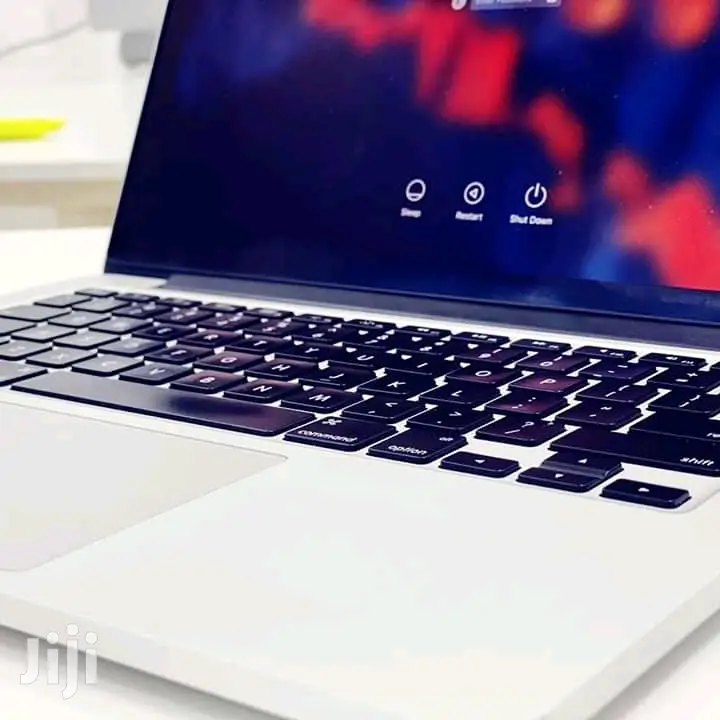 Laptop Apple MacBook Pro 8GB Intel Core I5 SSD 128GB