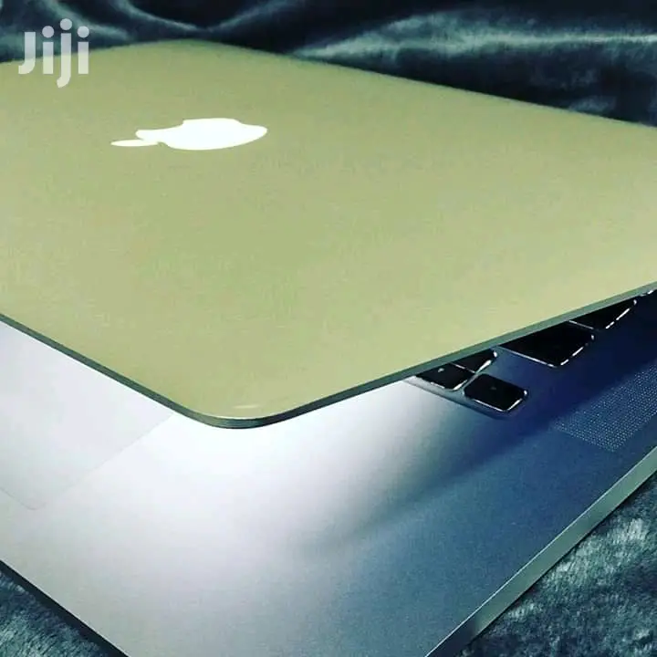 Laptop Apple MacBook Pro 8GB Intel Core i5 SSD 128GB