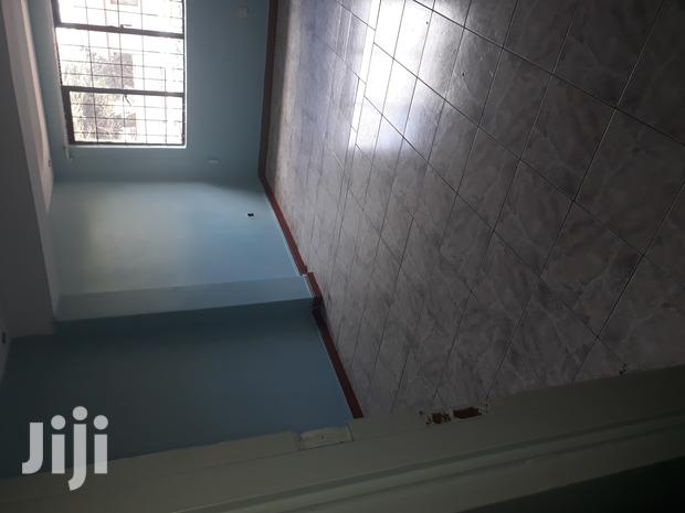 Parklands 3 Bedroom Old Type For Rent - thumbnail 11