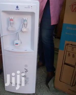 High Quality Hot and Cold Water Dispenser