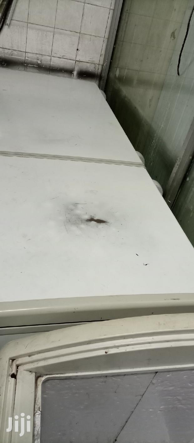 600L Freezer - thumbnail 2