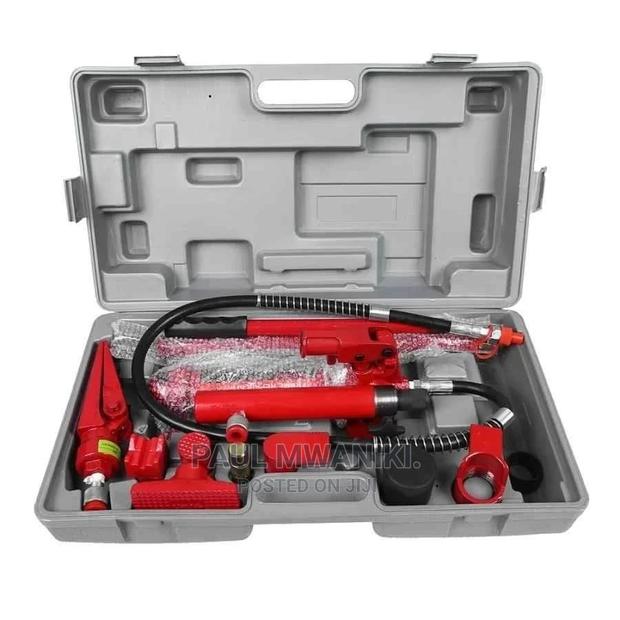 Hydraulic Body Jack