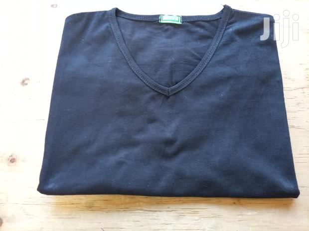 V-neck T-shirts (Binding) - thumbnail 4