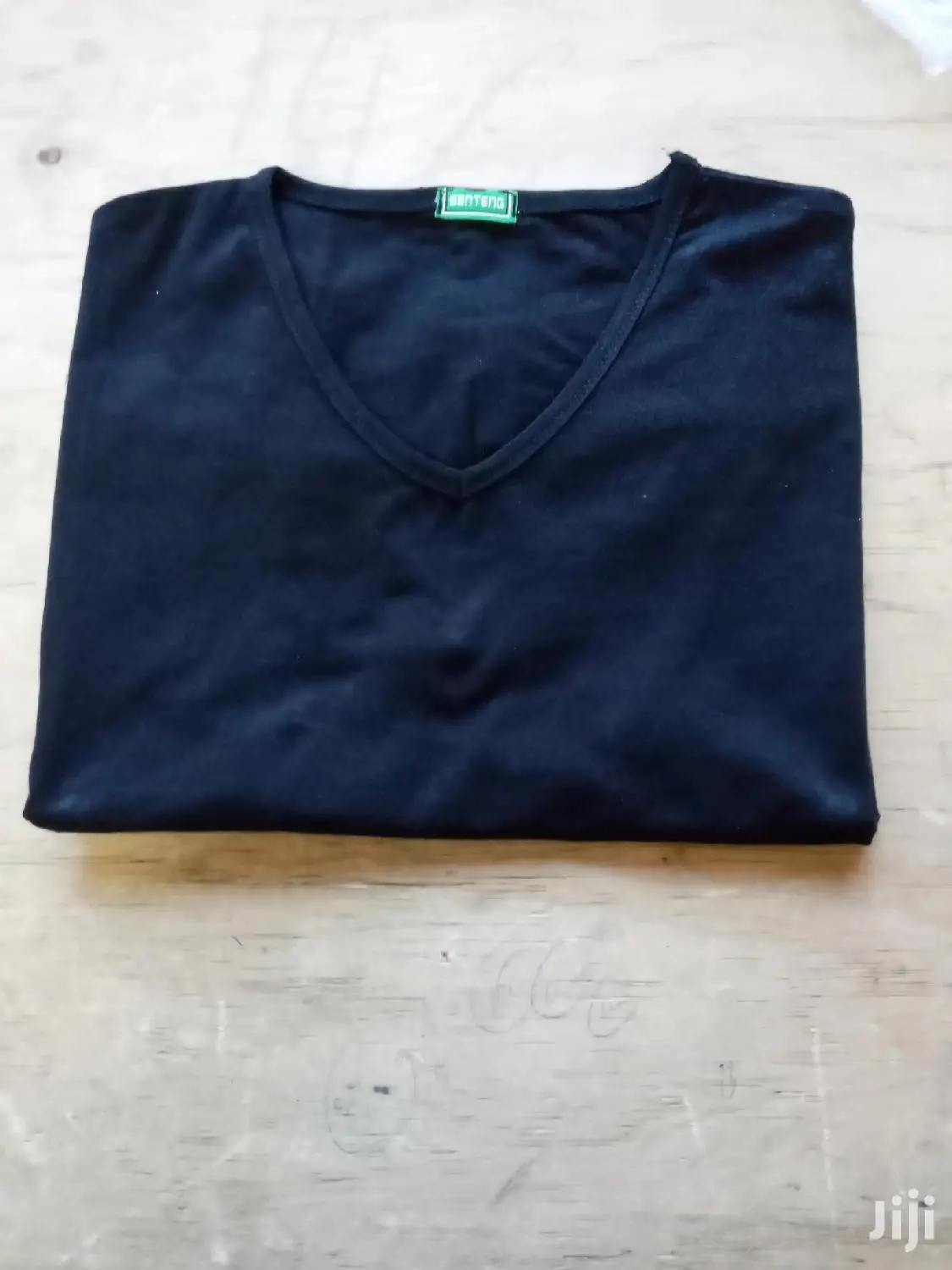 V Neck Tshirts
