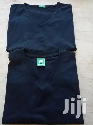 V Neck Tshirts