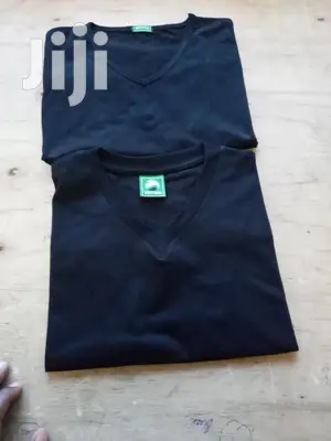 V Neck Tshirts