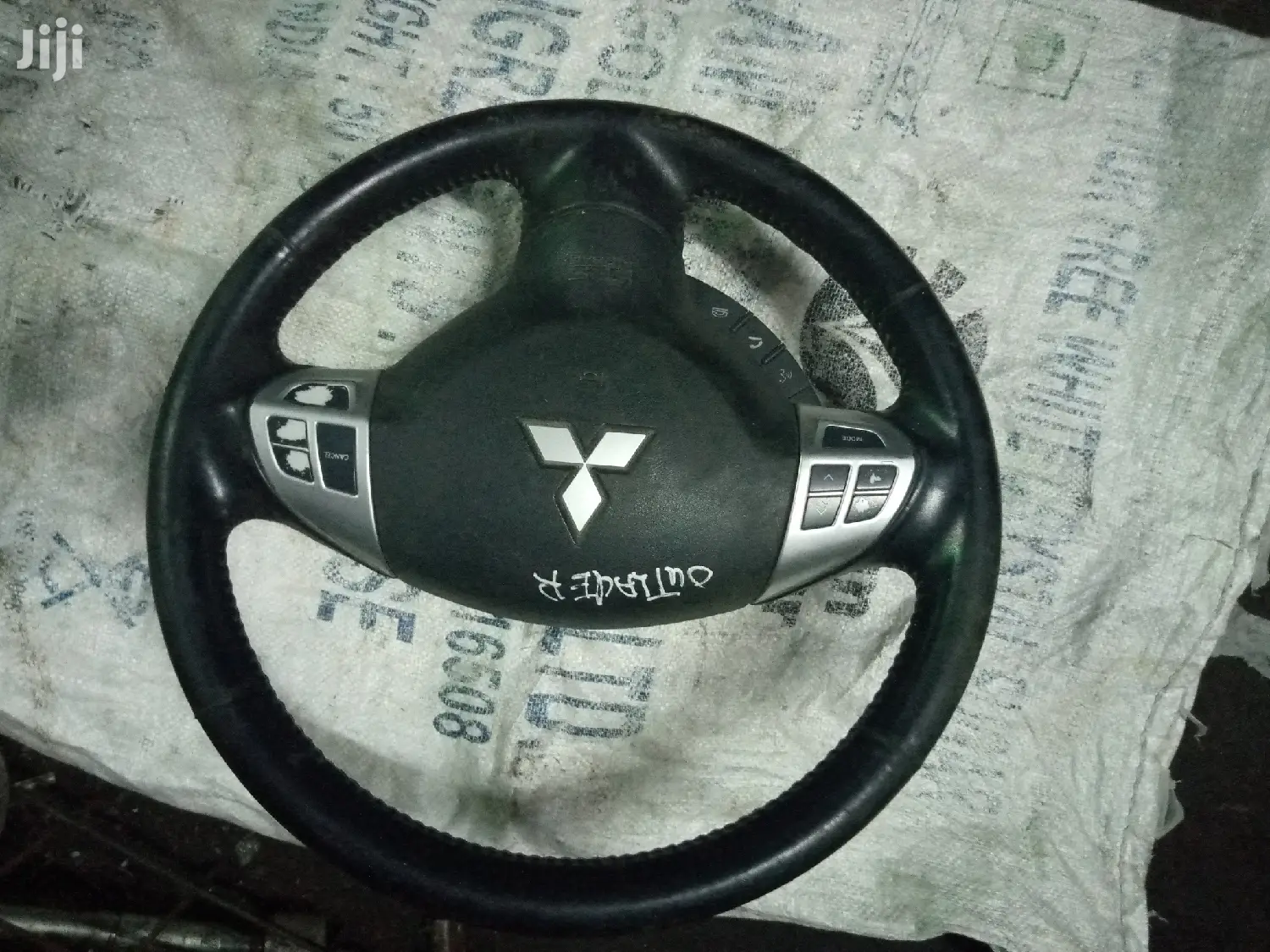 Outlander Mitsubishi Steering Airbag