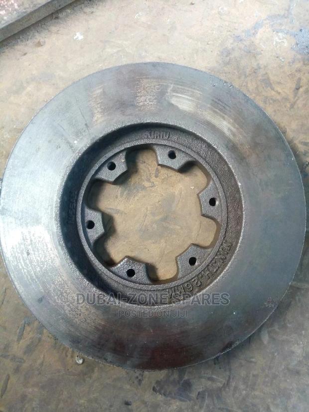 Nissan Elgrand Front Disk Available. - main view