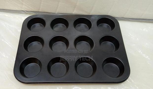Cup Cake Baking Tin 12 Holes