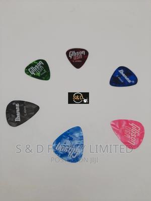 Guitar Plectrums - thumbnail 2