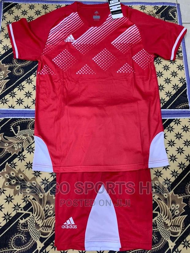 Lates Football Kit - thumbnail 3