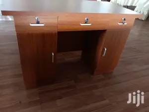 1.4m Office Desk