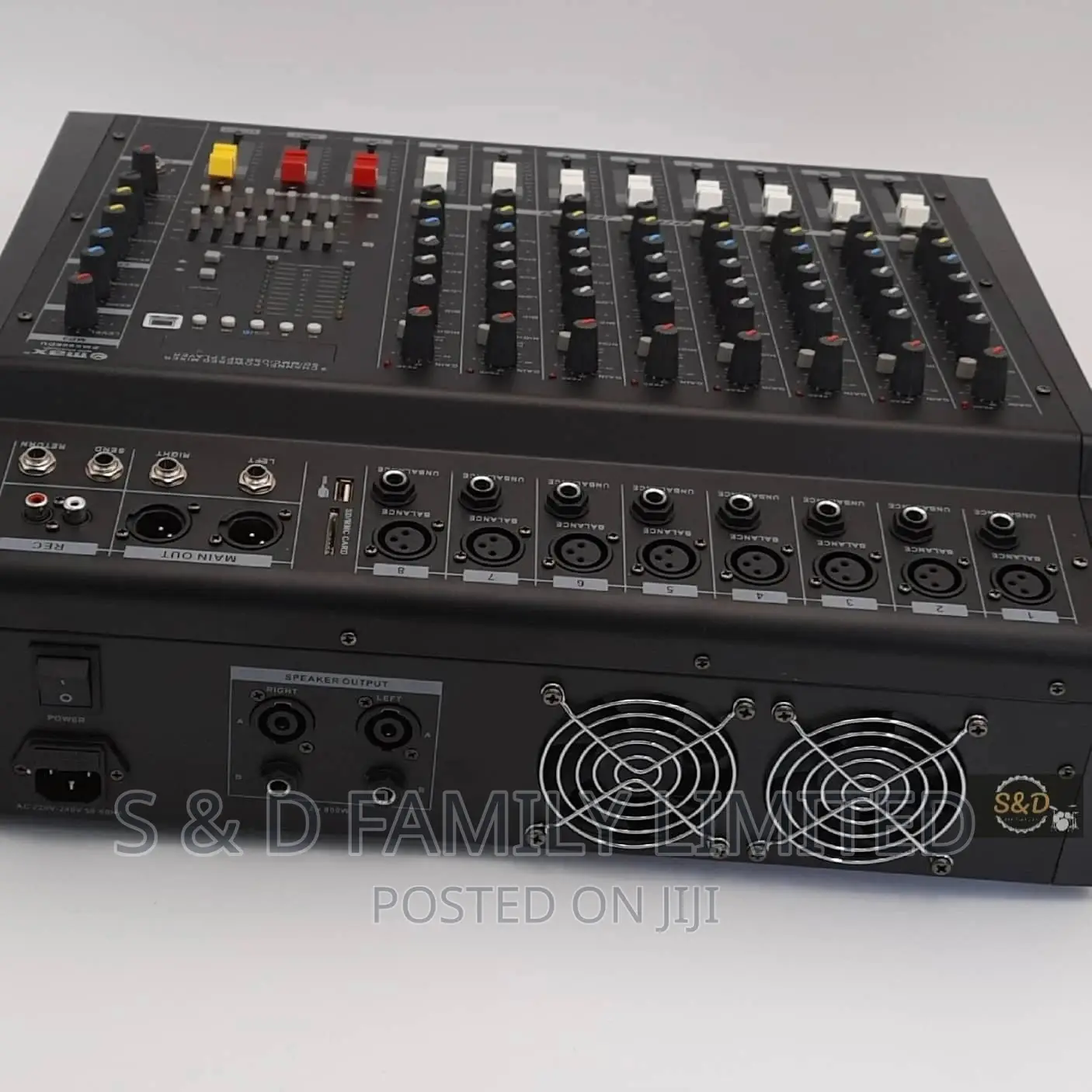 Omax 8 Channels Powered Mixer