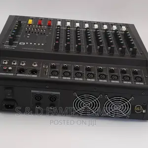Omax 8 Channels Powered Mixer