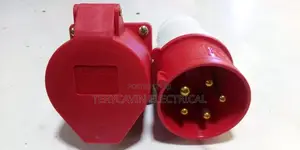 32 a Industrial Socket