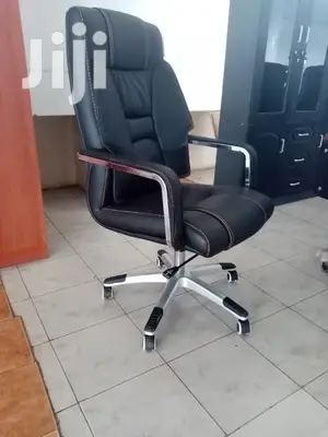 Executive Office Chair