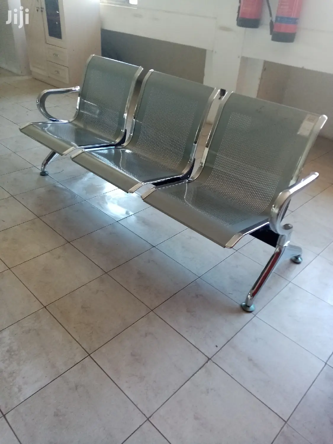 Ideal Waiting Bench