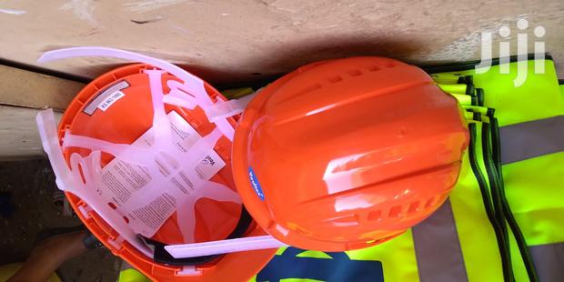 Safety Helmets - thumbnail 2