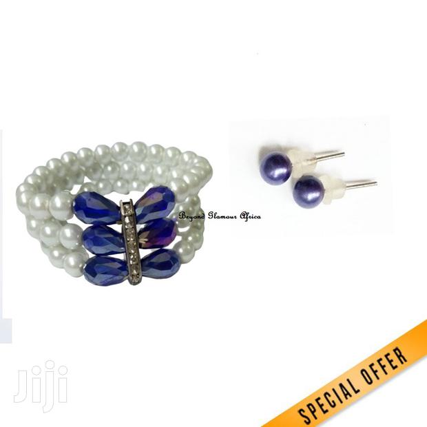 Ladies Pearl Bracelet With Matching Earrings