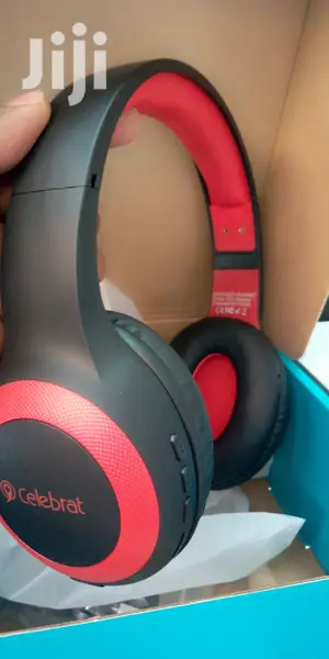 Celebrat Wireless/Wired Headphone.
