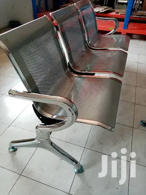 Ideal Non Padded Waiting Chair