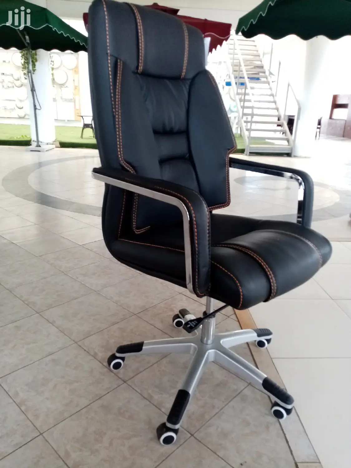 Latest Office Chair