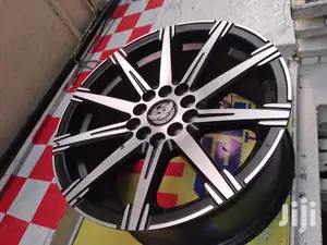 Quality And Durable Alloy Rims Set Size 15 Inch.