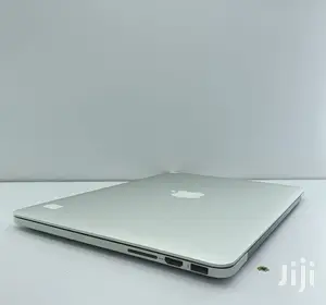 Laptop Apple MacBook Pro 8GB Intel Core I5 SSD 128GB