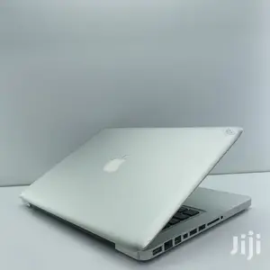 Laptop Apple MacBook Pro 4GB Intel Core I5 HDD 500GB