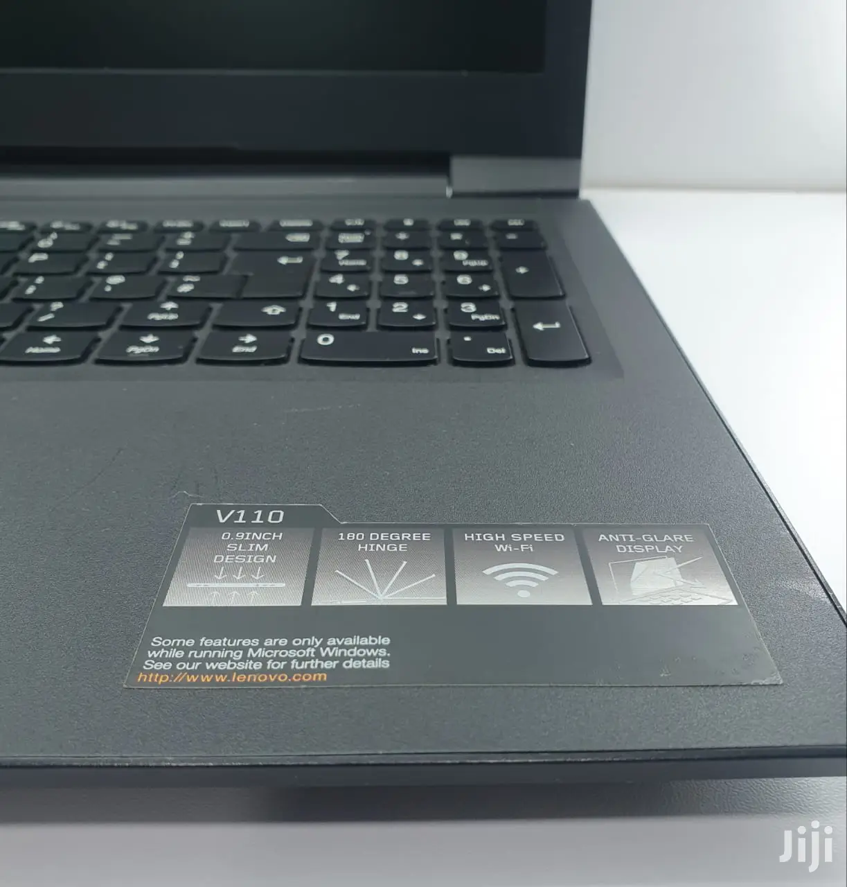 Laptop Lenovo V110 4GB Intel Core I3 HDD 1T